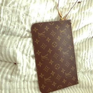 Louis Vuitton NF MM Pochette